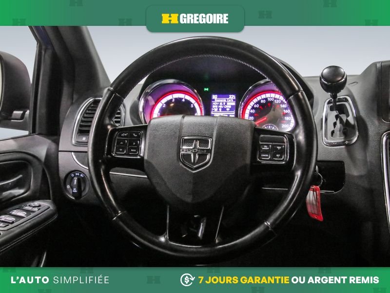 Dodge GR Caravan 2019 Bleu Blainville - photo #19