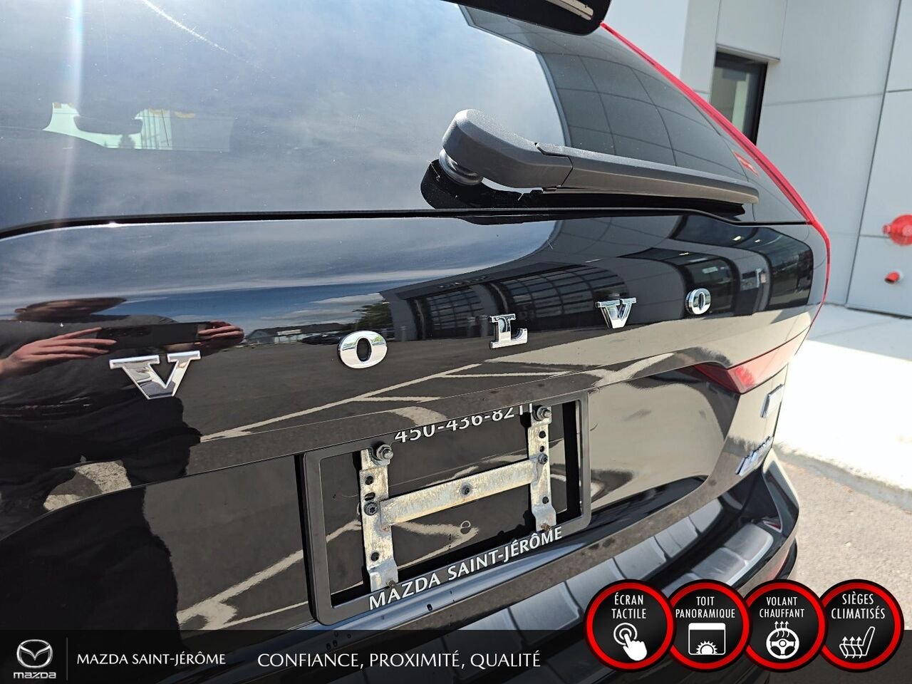 2022 Volvo XC60 Recharge T8 R-Design hybride rechargeable | POLESTAR | TOIT PANORAMIQUE | AWD | CUIR | Black Saint-Jérôme - photo #7