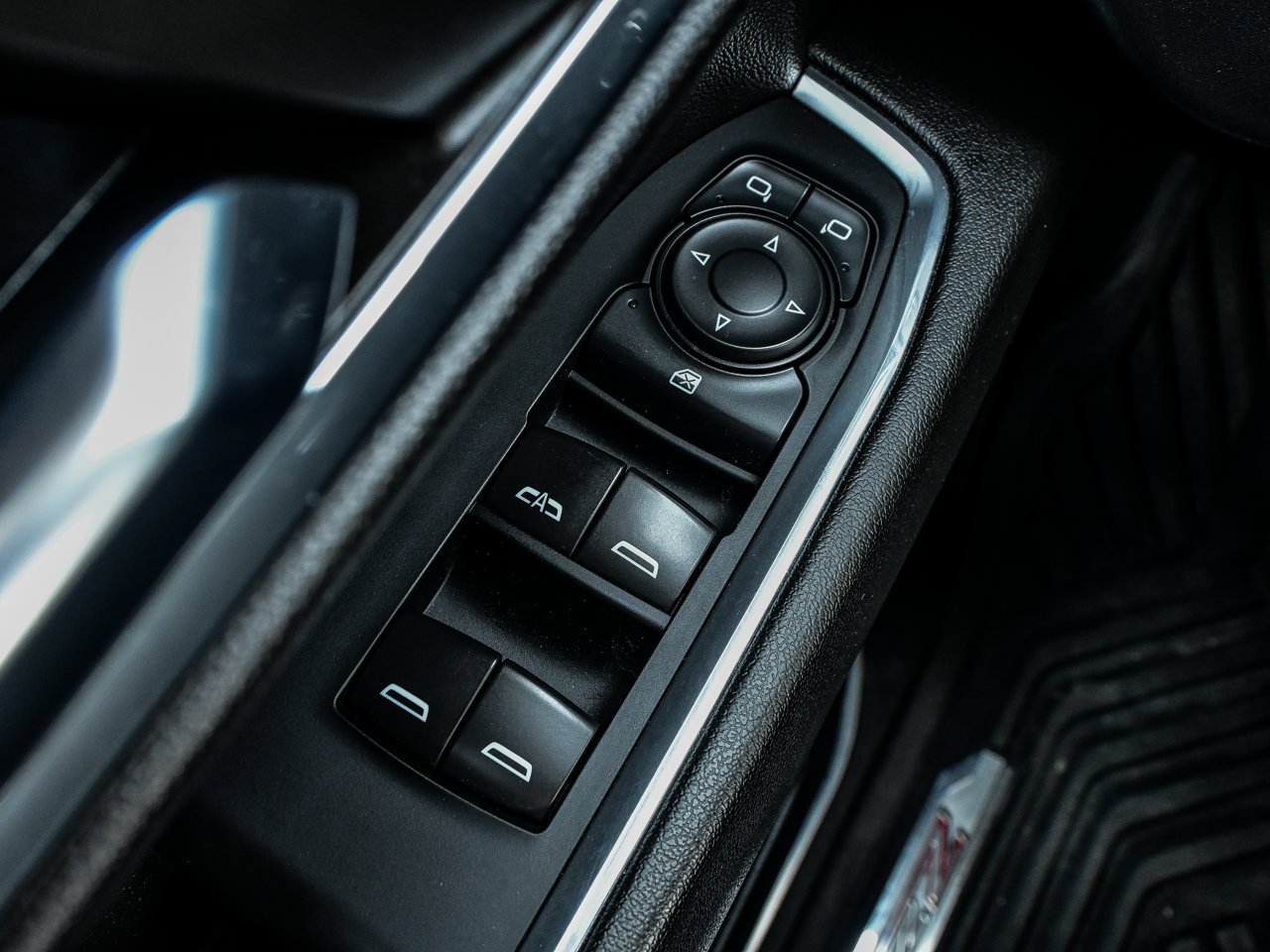 2024 Chevrolet Silverado 1500 4WD Crew Cab 147 RST Black Sherwood Park - photo #17