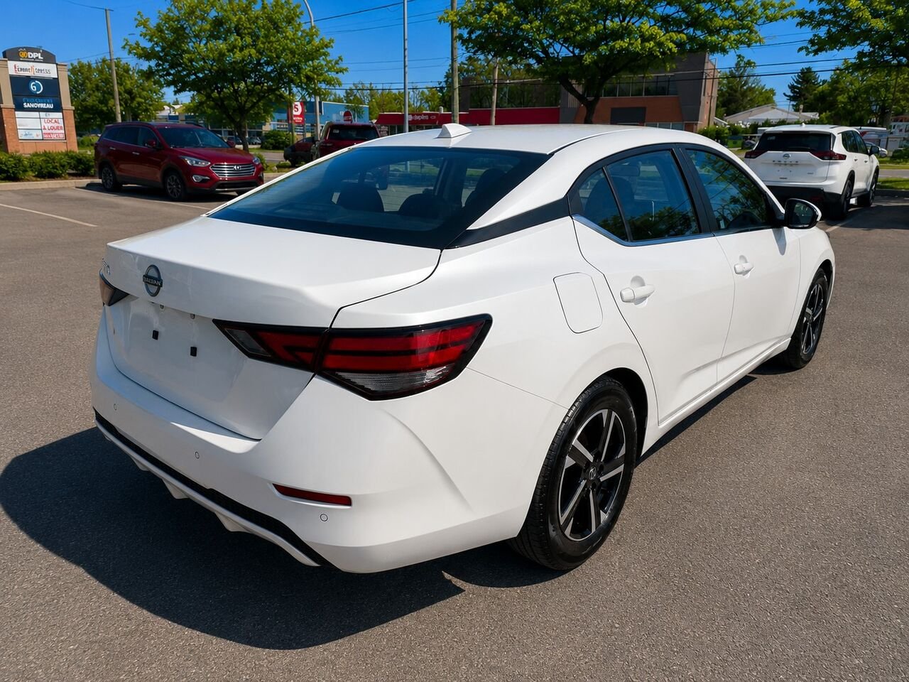 Nissan Sentra SENTRA SV 2025 Blanc d'Aspen triple couche Châteauguay - photo #4