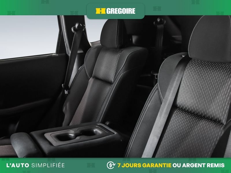 2022 Mitsubishi Outlander Green Laval - photo #22