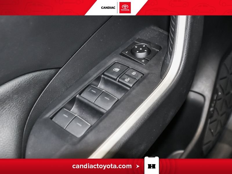 Toyota RAV4 Prime 2023 Argent Blainville - photo #17