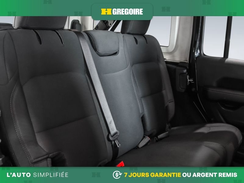 2022 Jeep Wrangler Grey Saint-Eustache - photo #26