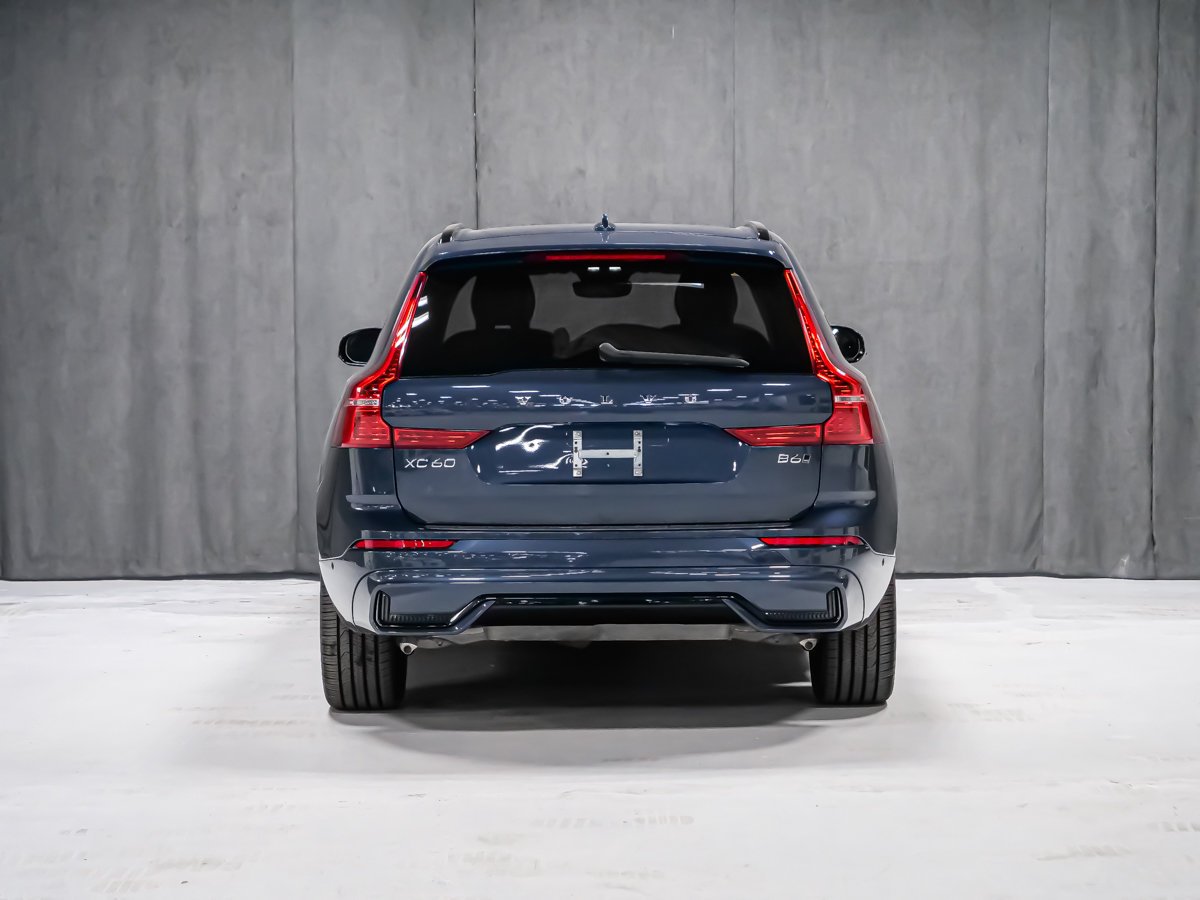 2023 Volvo XC60 B6 PLUS DARK CLIMATE Blue Montreal - photo #5
