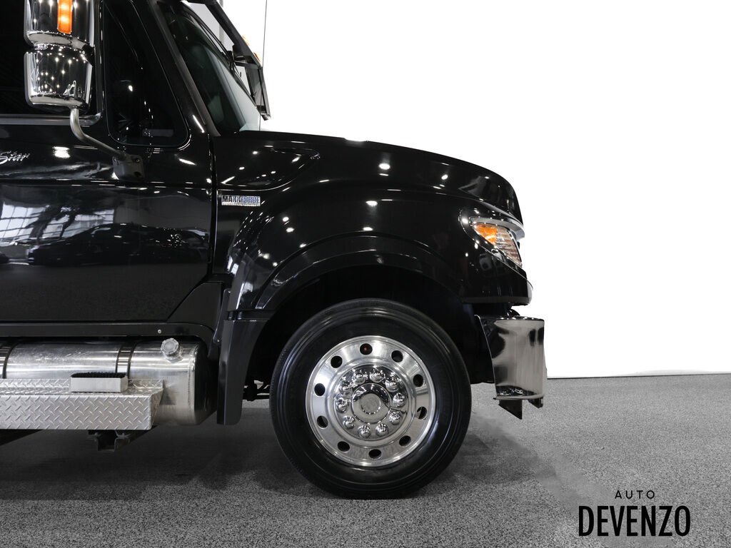 2014 International TerraStar RV Hauler 6.4L Diesel MAXXFORCE Black Saint-Eustache - photo #8
