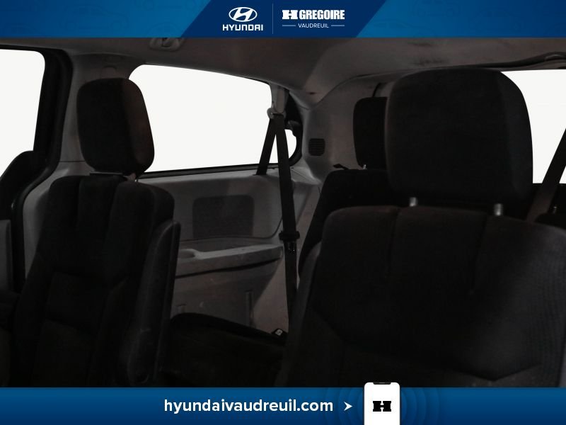 2018 Dodge GR Caravan Black Laval - photo #18