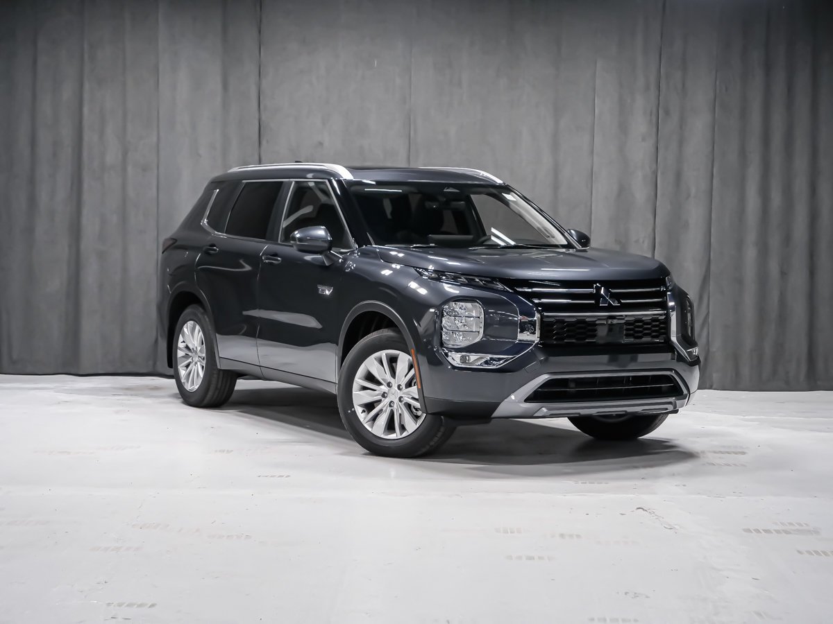 2026 Mitsubishi Outlander Plug-In Hybrid SE Graphite Grey Metallic Montreal - photo #1