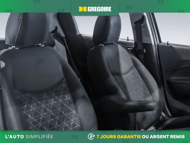Chevrolet Spark 2021 Blanc Saint-Eustache - photo #25