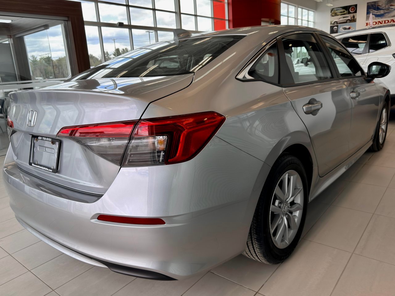 2024 Honda Civic Sedan Silver Notre-Dame-des-Prairies - photo #12