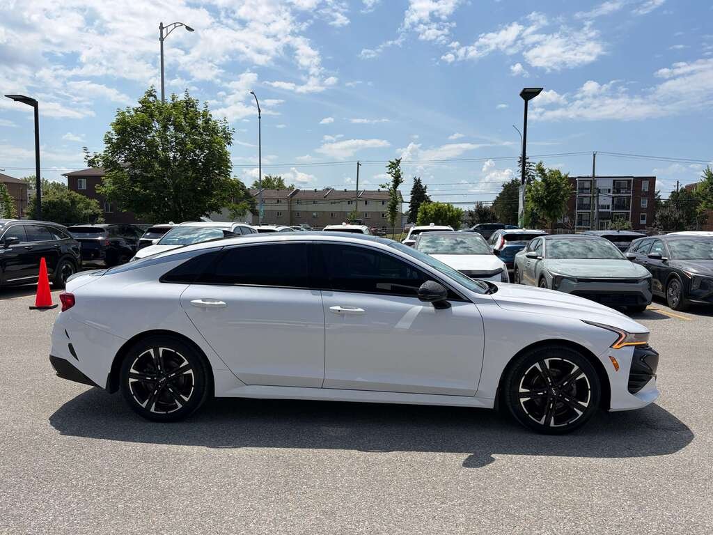 2022 Kia K5 White Gatineau - photo #6