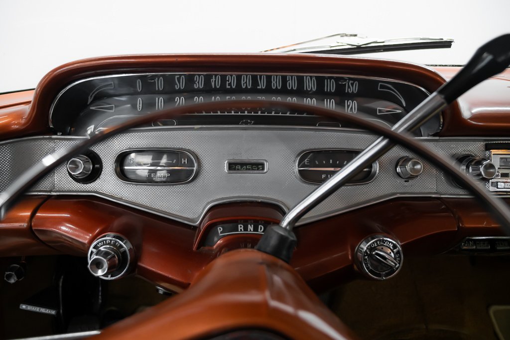 1958 Chevrolet Impala Bronze Montreal - photo #16