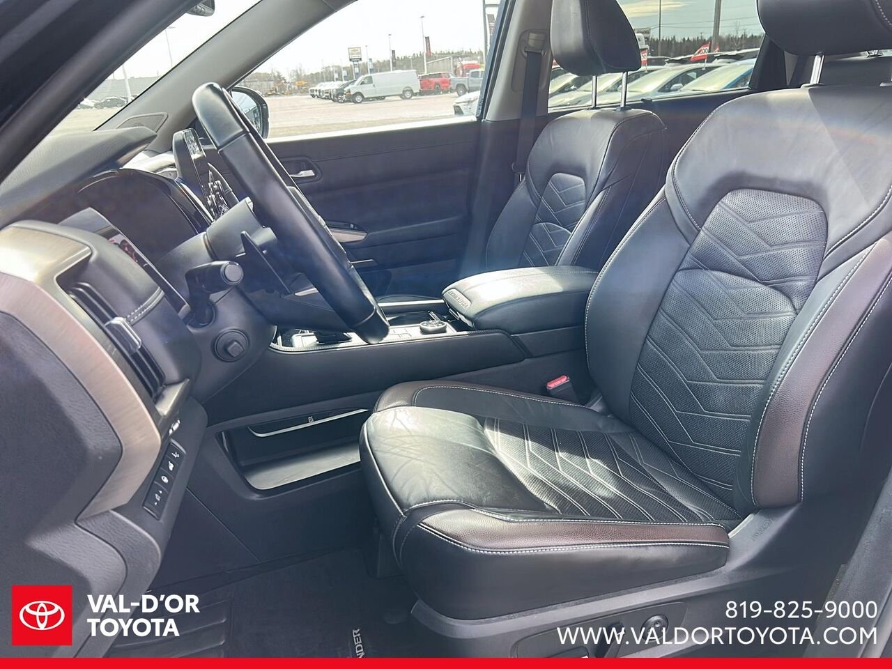 2022 Nissan Pathfinder Platinum 4 RM Blue Val-d'Or - photo #7