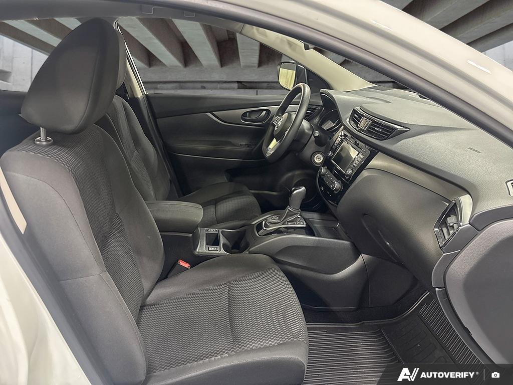 2019 Nissan Qashqai 2601760B | S White Edmonton - photo #21