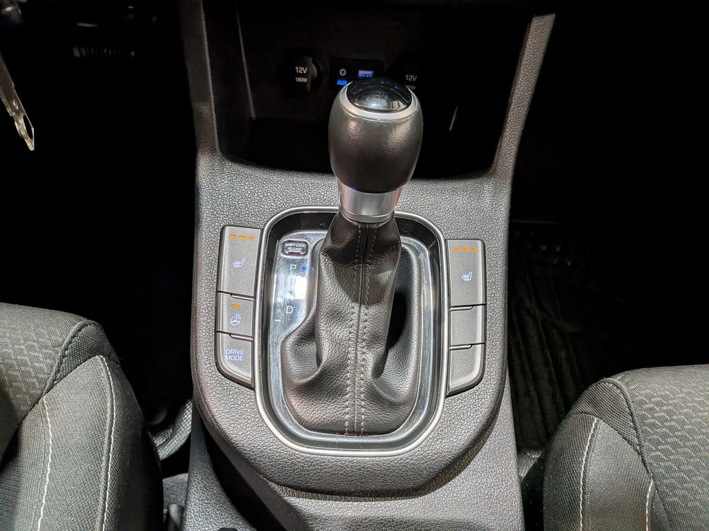 2018 Hyundai Elantra GT GL Auto White Val-David - photo #24