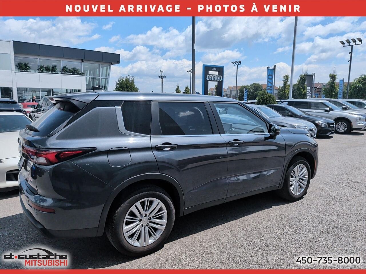 Mitsubishi Outlander 2024 Argent Saint-Eustache - photo #2