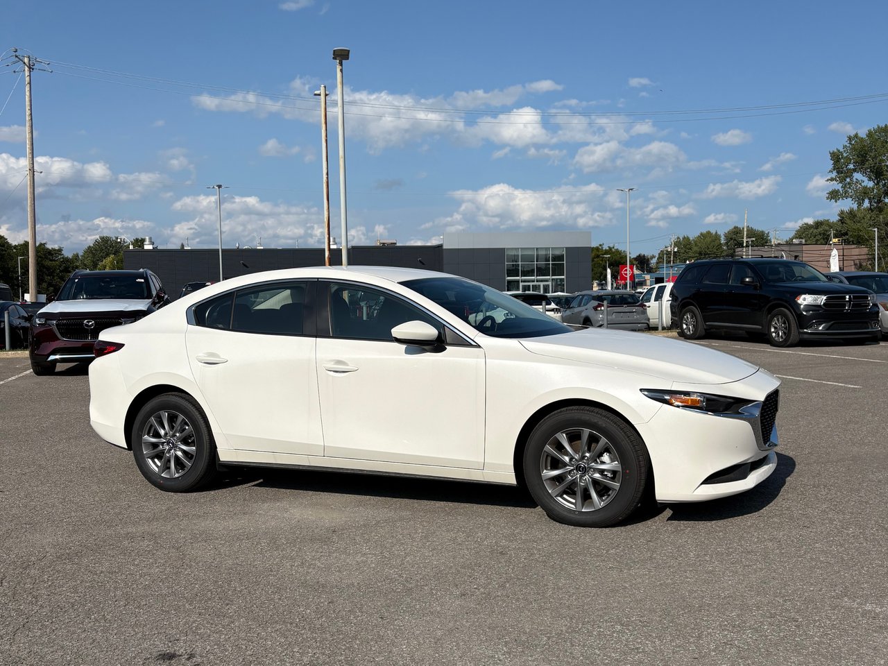 2025 MAZDA Mazda3 GS Snowflake White Pearl Châteauguay - photo #3