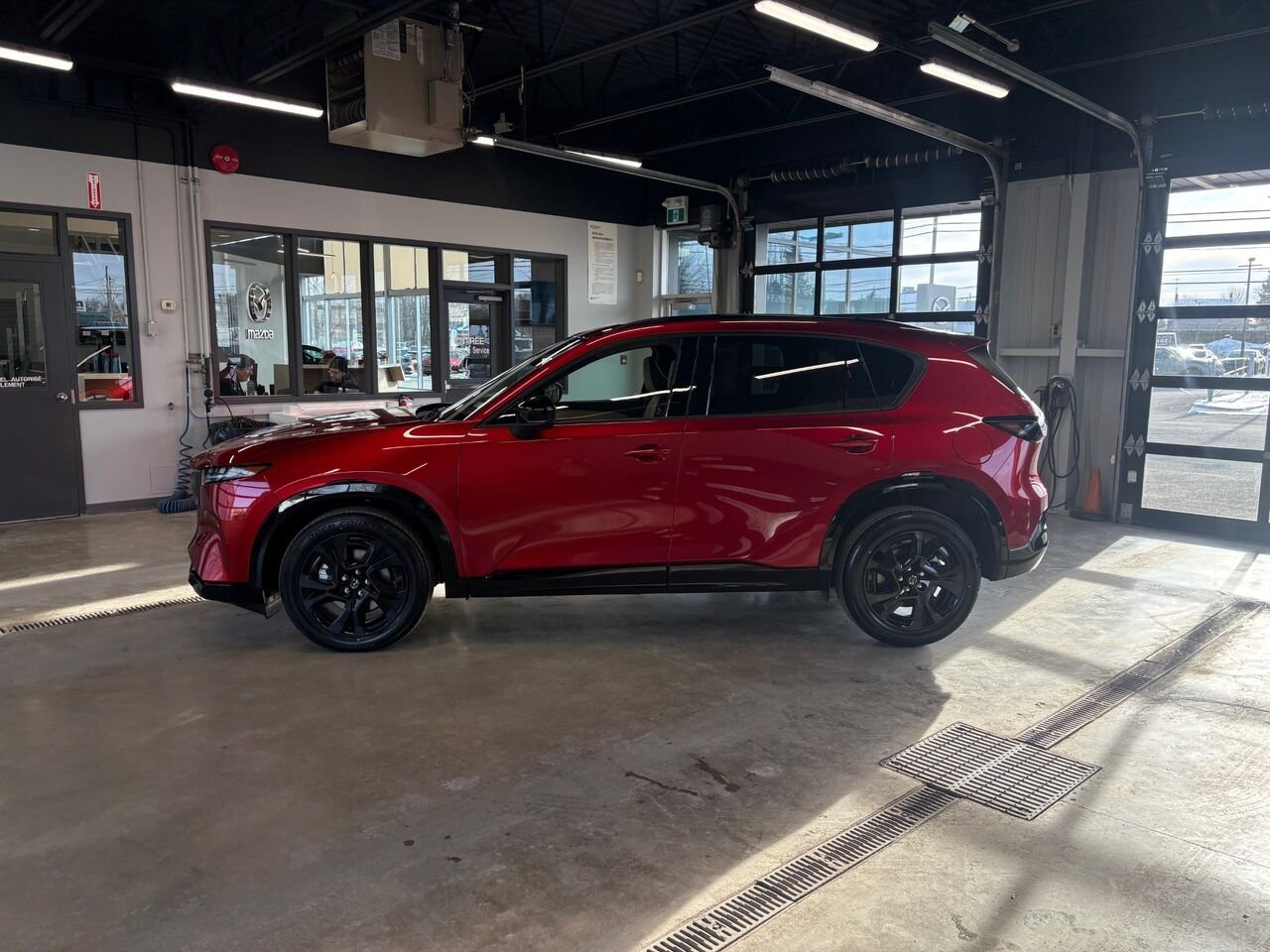 2026 MAZDA CX-5 GT GROUPE PREMIUM Soul Red Crystal Metallic Châteauguay - photo #4