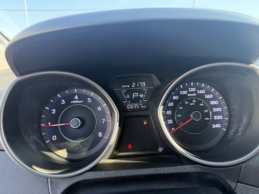 HYUNDAI ELANTRA SE/SPORT/LIMITED 2015 2015 Gris