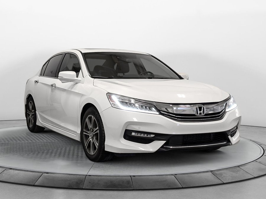 Honda ACCORD Honda Accord Touring V6 Cuir Toit Ouvrant 2017 Blanc