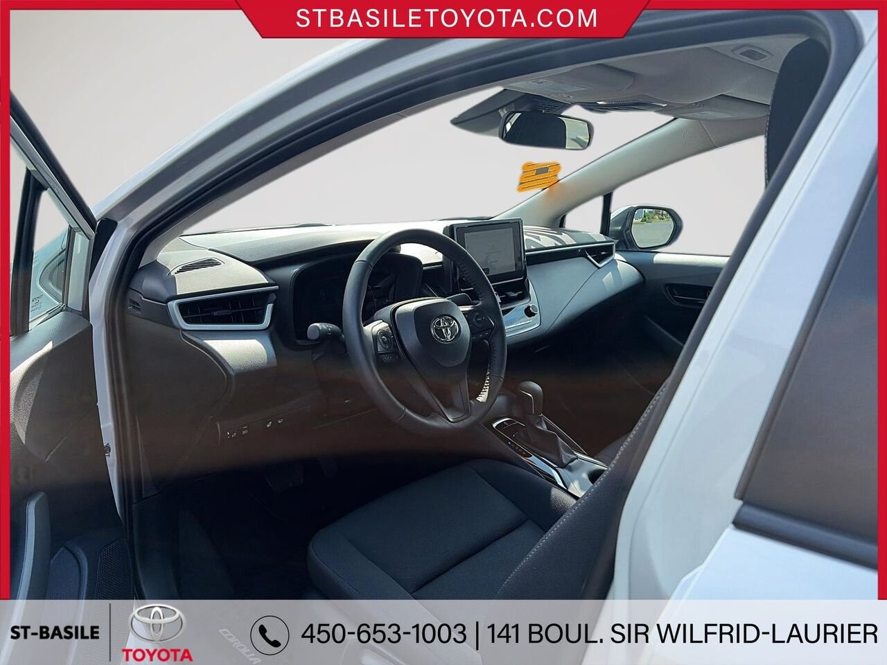 2026 TOYOTA COROLLA Silver Saint-Basile-le-Grand - photo #11