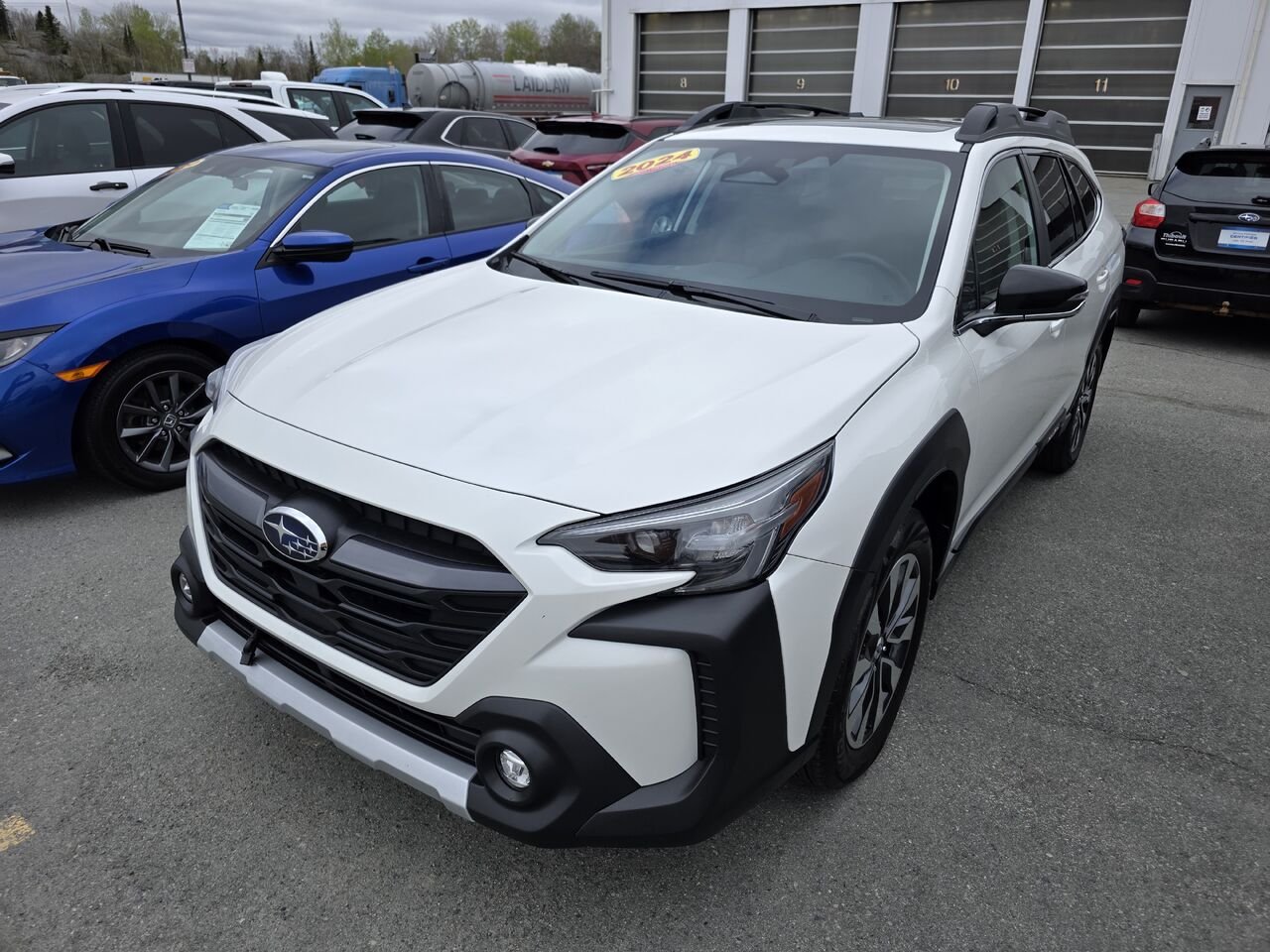 Subaru Outback Limited 2024 Blanc Rouyn-Noranda - photo #1