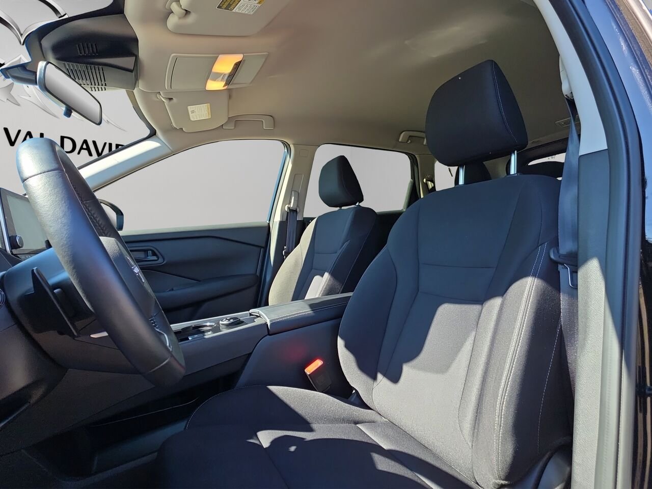 2024 Nissan Rogue S TI, volant chauffant, détecteur d'angles morts, cruise control Black Val-David - photo #6