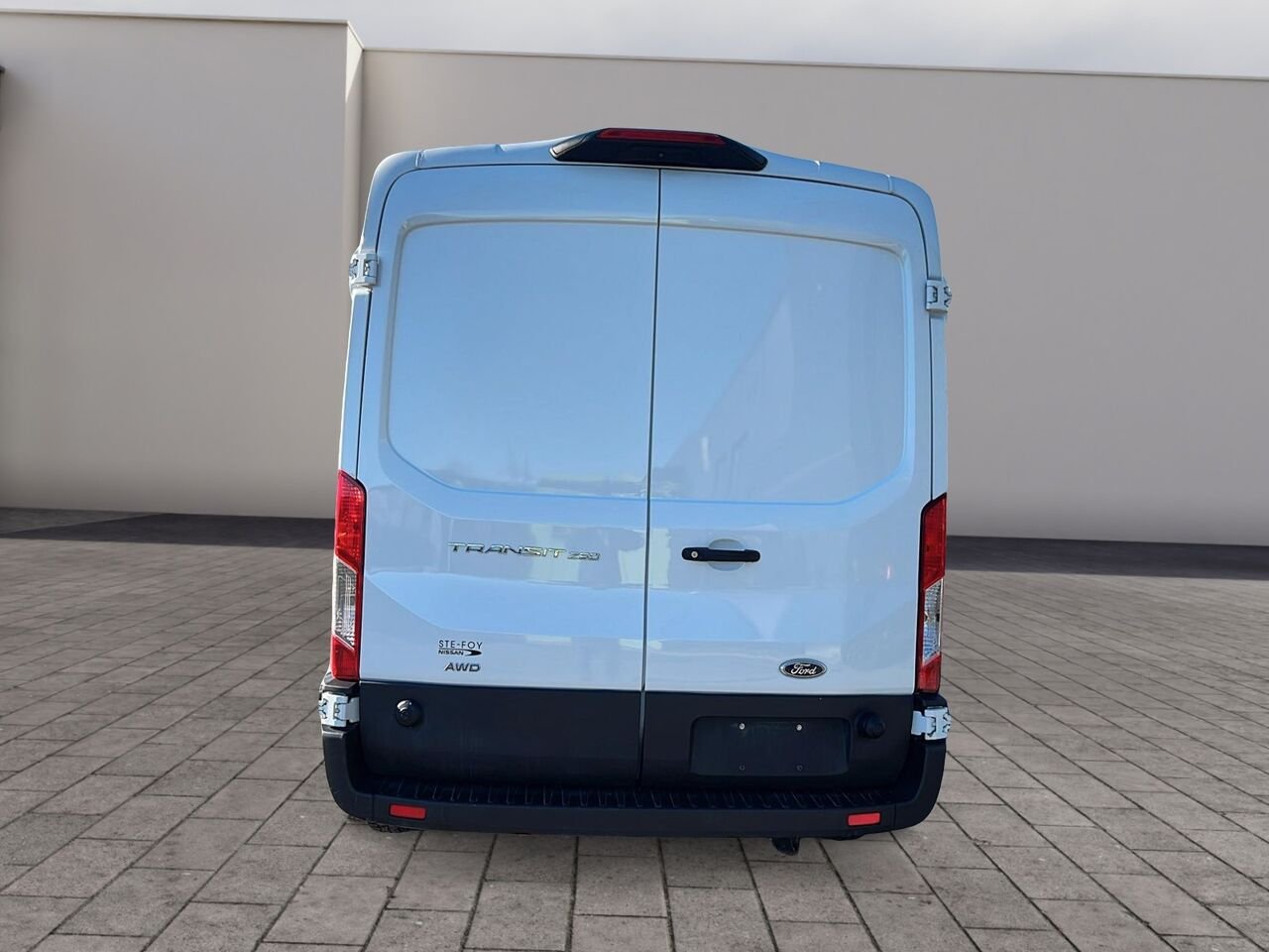 Ford Transit T-250 TI toit moyen 2024 Blanc Québec - photo #2
