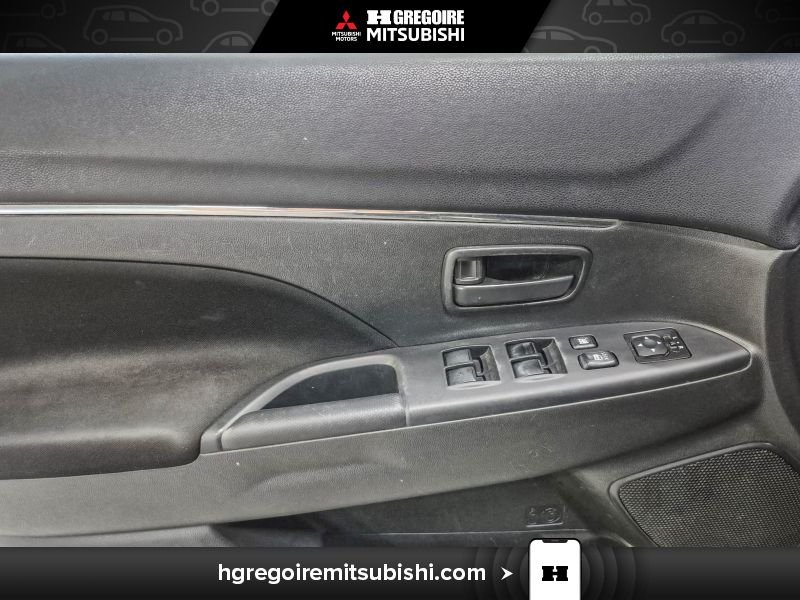 2020 Mitsubishi RVR Black Blainville - photo #12