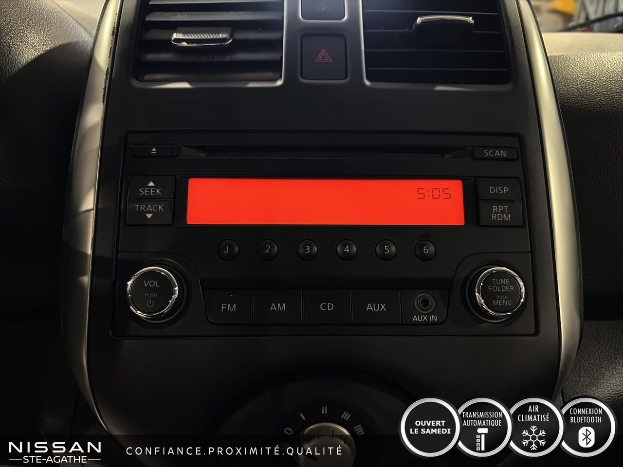 2017 Nissan Micra SV à hayon 4 portes BA Black Saint-Jérôme - photo #16
