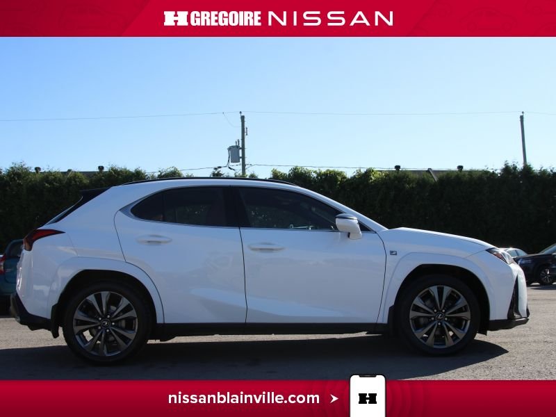 2023 Lexus UX White Saint-Eustache - photo #4