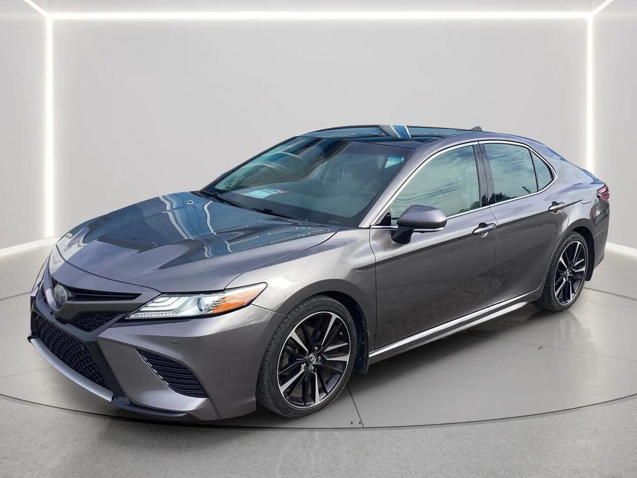 TOYOTA CAMRY XSE V6 2018 Gris aurore mica Gatineau - photo #0