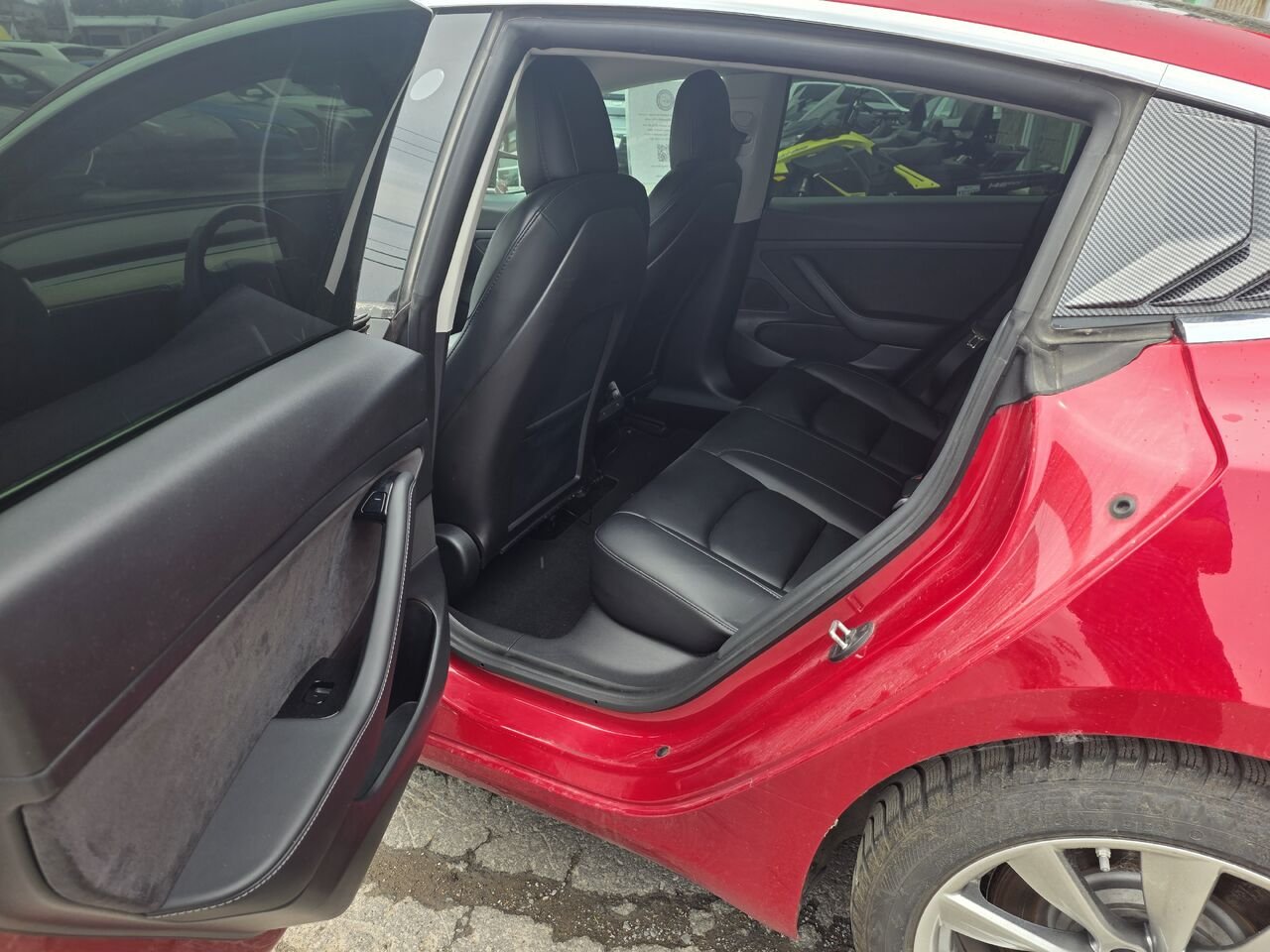 Tesla Model 3 2020 Rouge Longueuil, - photo #9