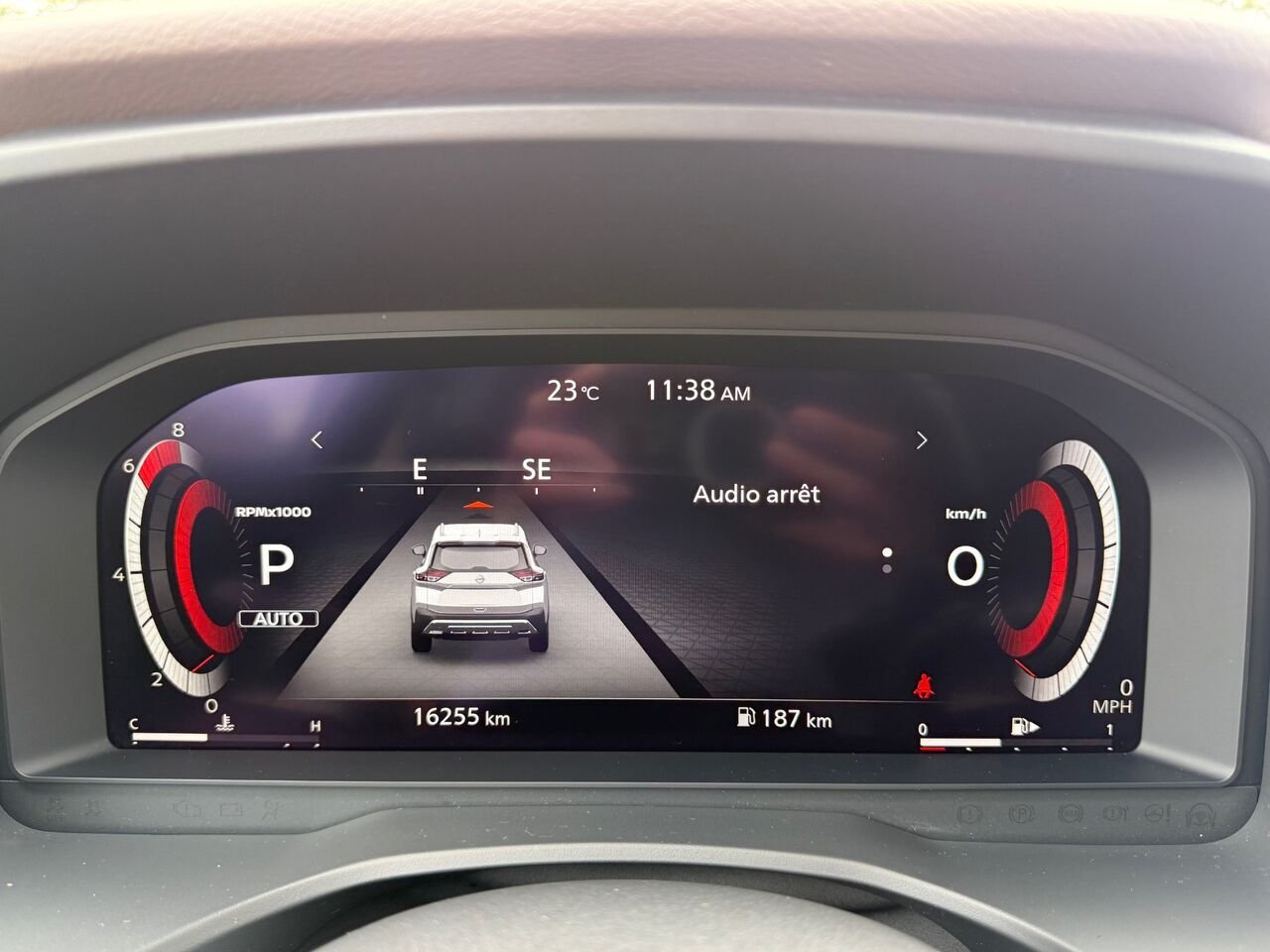 Nissan Rogue PLATINUM | SEULEMENT 16 246KM!! 🔥 2022 Gris Châteauguay - photo #14