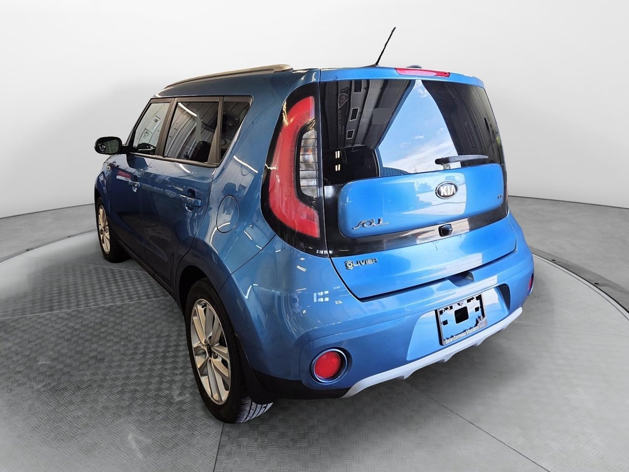 Kia Soul NIV KNDJP3A50K7649402 2019 Bleu Chicoutimi - photo #5