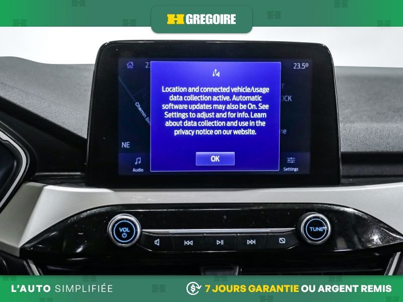Ford Escape 2022 Noir Laval - photo #17