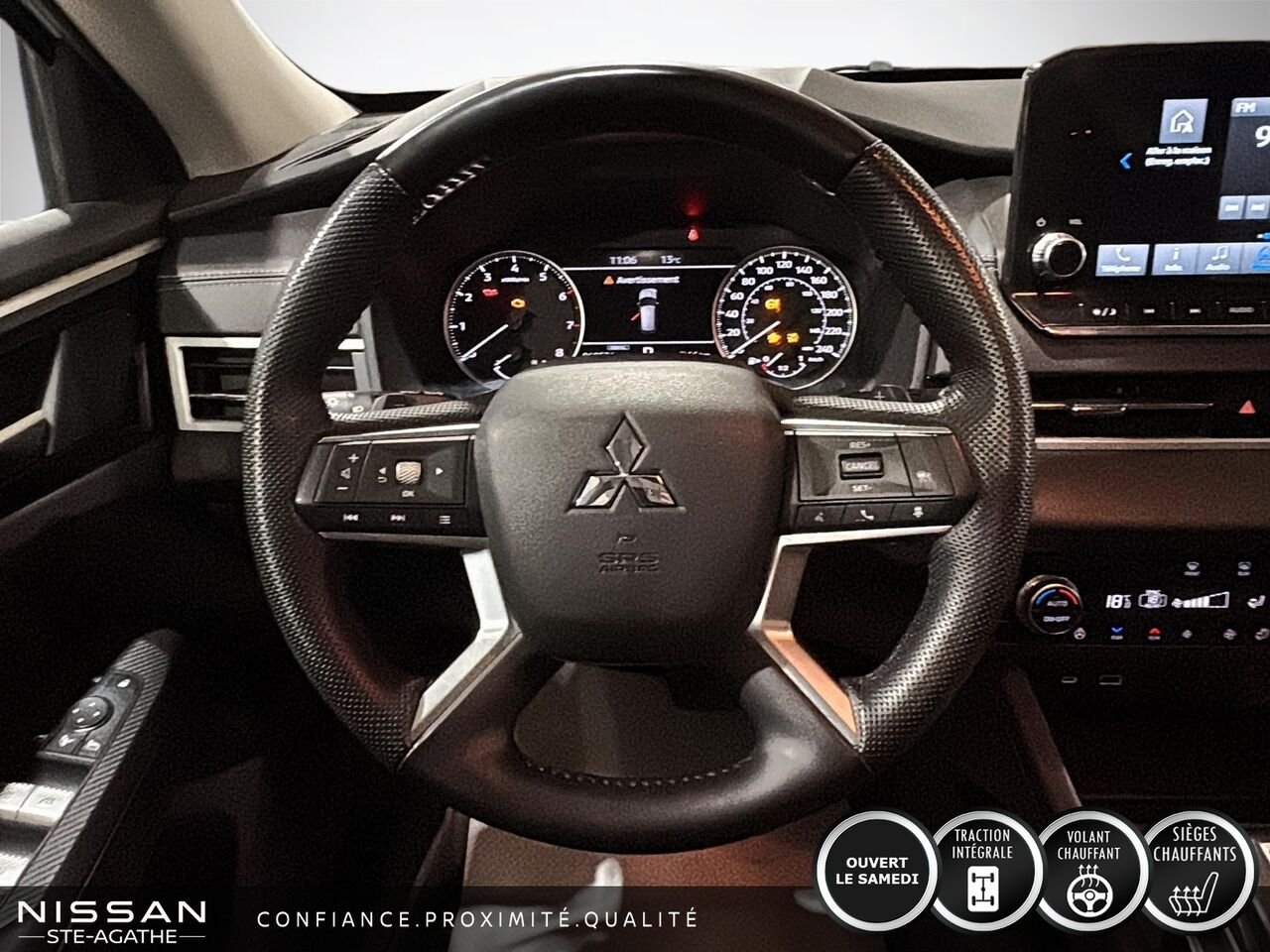 Mitsubishi Outlander 2023 Argent Saint-Jérôme - photo #10
