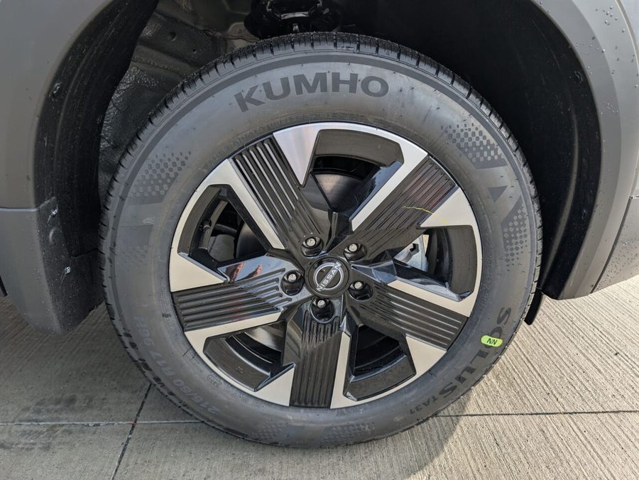2026 NISSAN Kicks 2026 Gun Metal Metallic