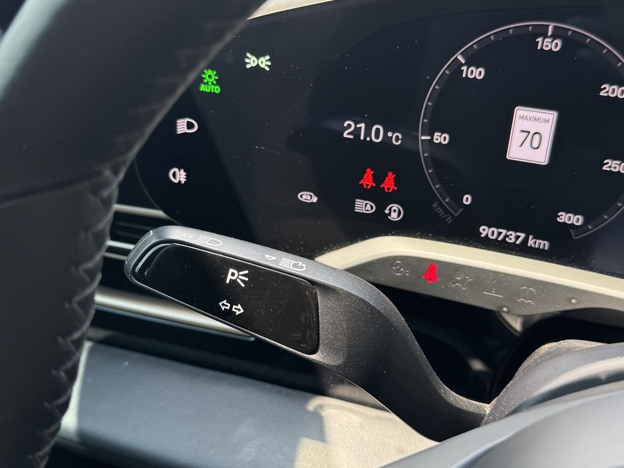 2020 Porsche Taycan 4S Blue Granby - photo #23