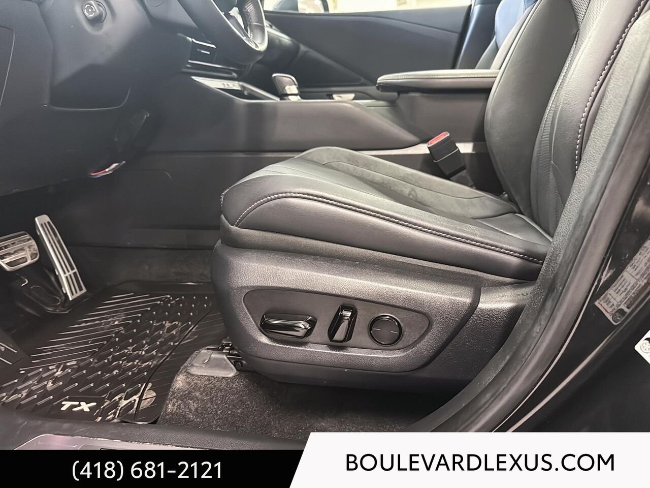 2024 Lexus TX Black Quebec - photo #9