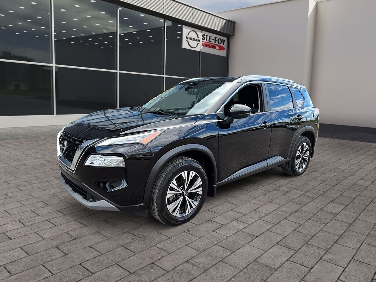 2023 Nissan Rogue SV TOIT OUVRANT Black Québec - photo #0