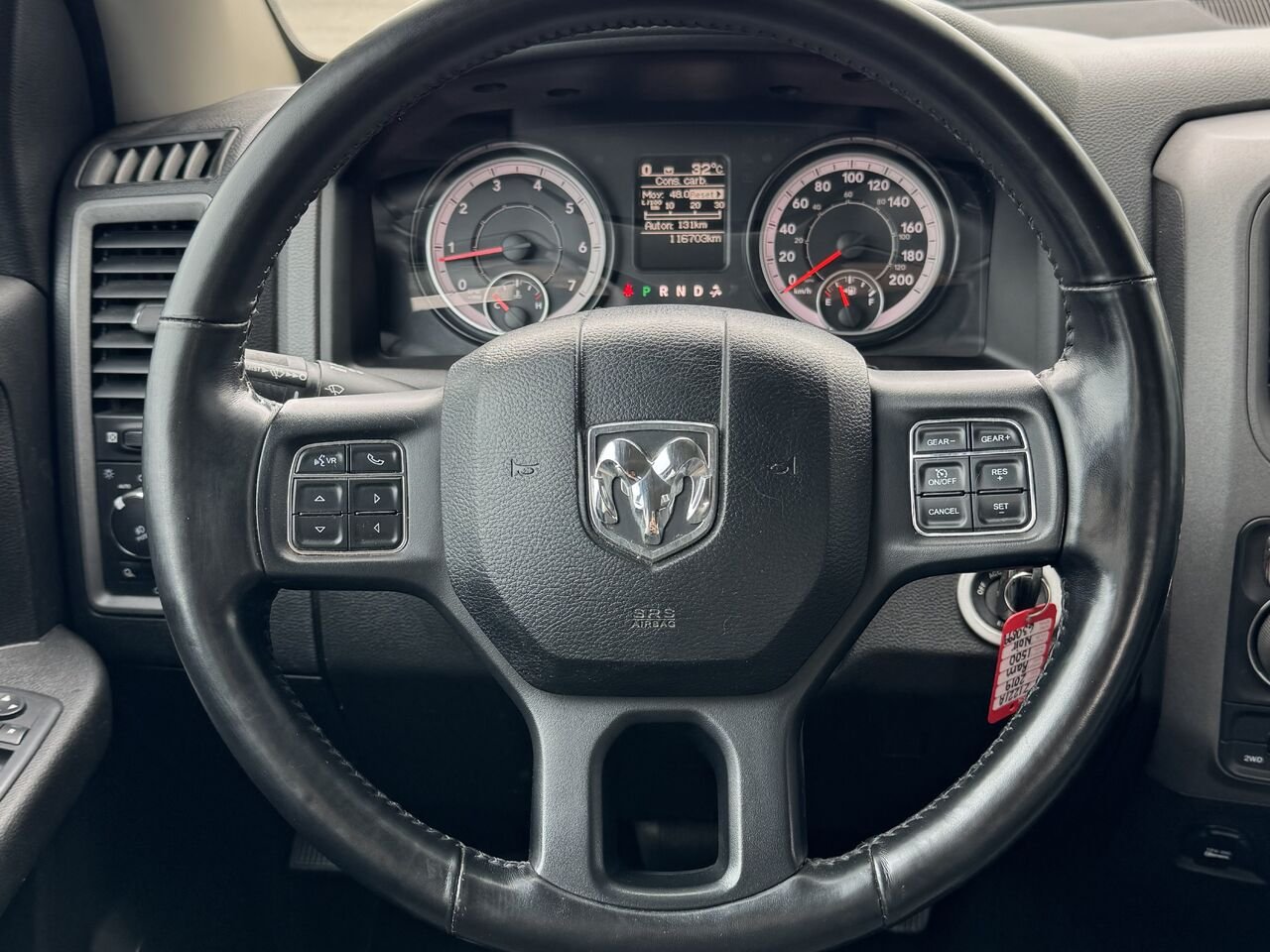 Ram 1500 Classic 2019 Noir Granby - photo #16