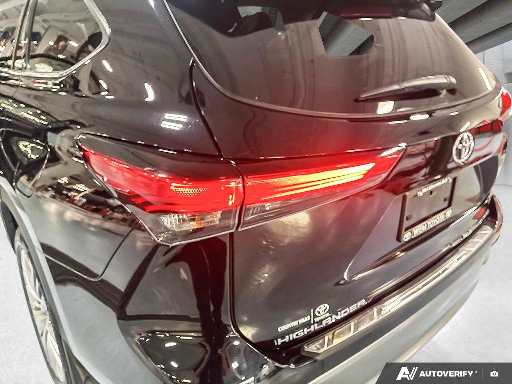 2021 Toyota Highlander 2601587A | Limited Edmonton - photo #10