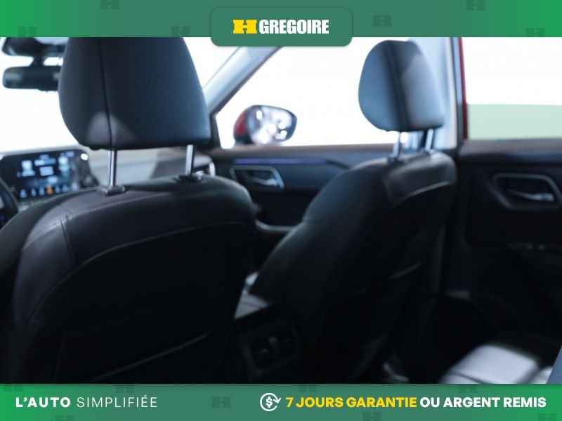 Nissan Rogue 2023 Rouge Laval - photo #42