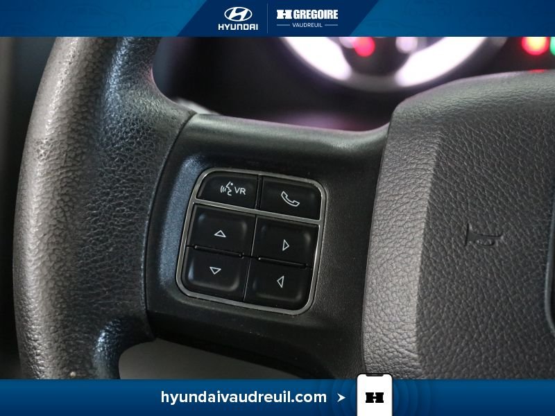Dodge Ram YA857 | Express 4x4 Quad Cab 6'4" Box *Ltd Avail* 2018 Blanc Laval - photo #20
