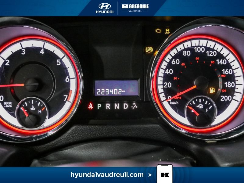 Dodge GR Caravan 2015 Noir Saint-Eustache - photo #25