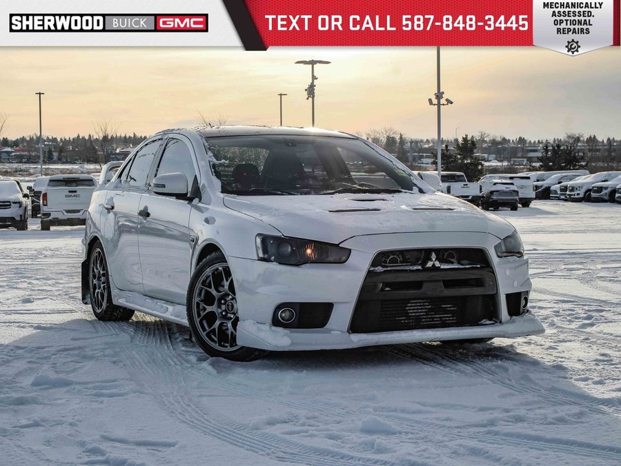 2015 Mitsubishi Lancer Evolution 2015 White