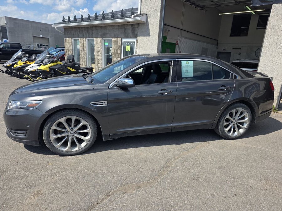 Ford Taurus 2016 2016 Noir