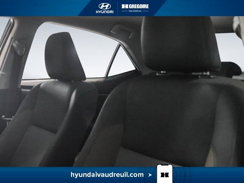 2018 Toyota Corolla Blue Laval - photo #13