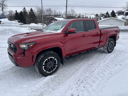 2024 Toyota Tacoma 2024 Supersonic Red