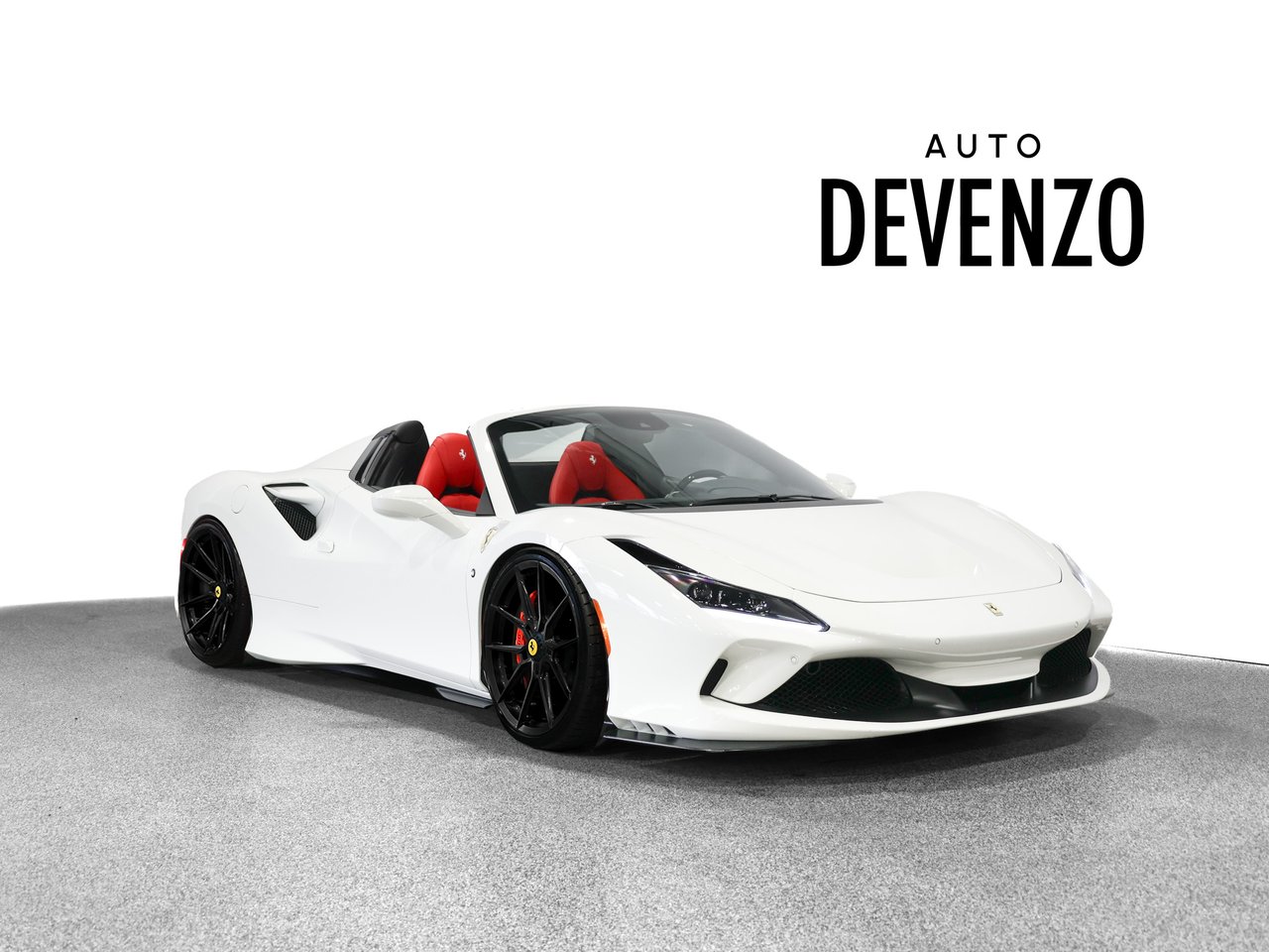 Ferrari F8 Spider 2023 Blanc Saint-Eustache - photo #0